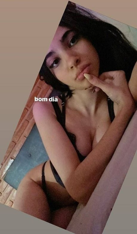 betmiau model perfect pictures