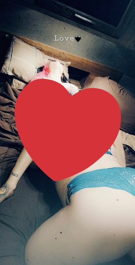 EGirl Slut star photo