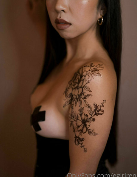 egirlren Profile pic