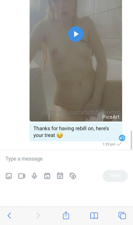 bobbybooxo star nude photo