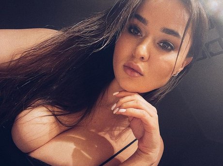 Olga Boiko naked model images