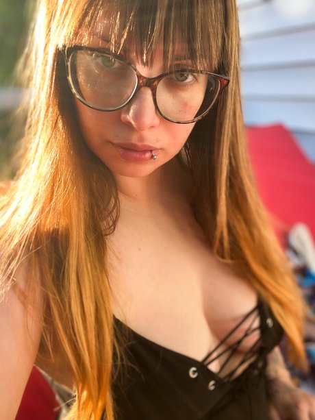 Ibiche hot star image