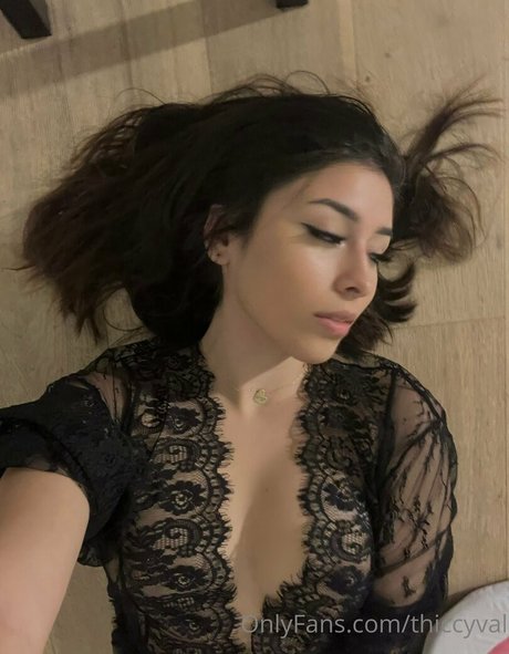 ThiccyVal exclusive pornstar galleries