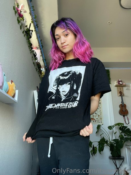 Jane Bee best star photos