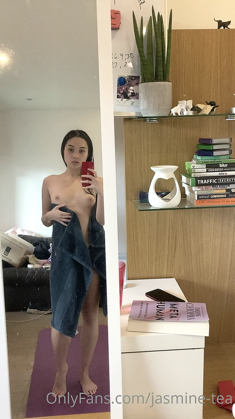 JasmineTea sexy actress archive