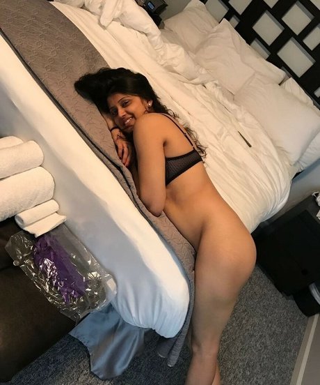 Extraperky porn actress photos