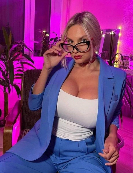 Anastasia Gorbunova nudes model image