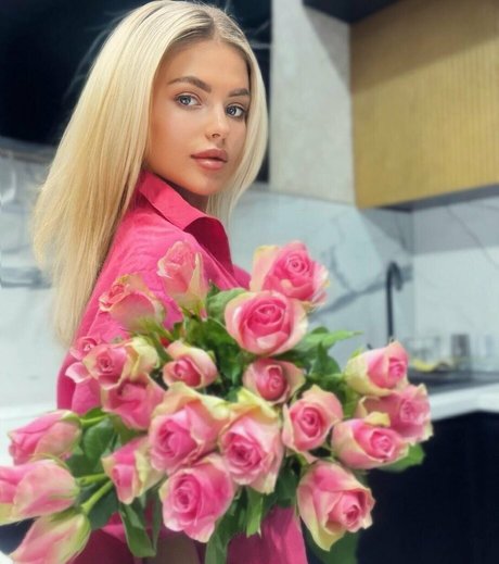 Ula x model xxx pictures