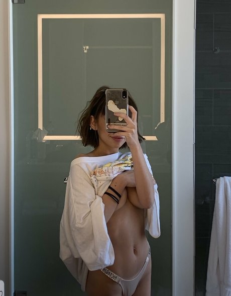 thisbicthdied hot actress pictures