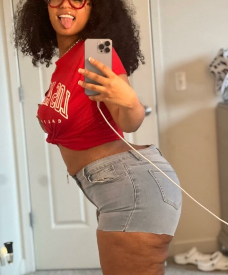 Stormiiy pornstar art img