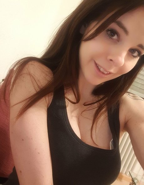 PrincessKittyCash porn actress pictures