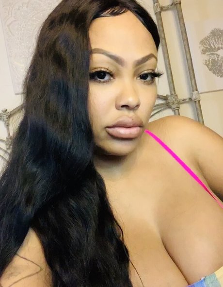 Lacey Duvalle exclusive model gallery