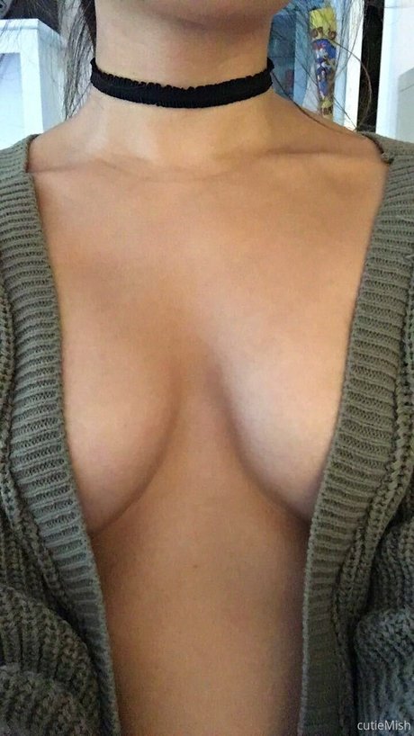 CutieMish free model gallery