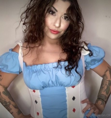 Felicia Rose free model photo