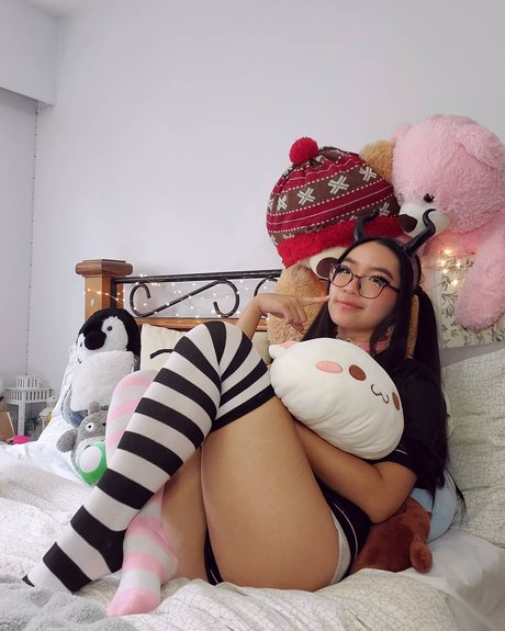 Peachkissxx model top pics