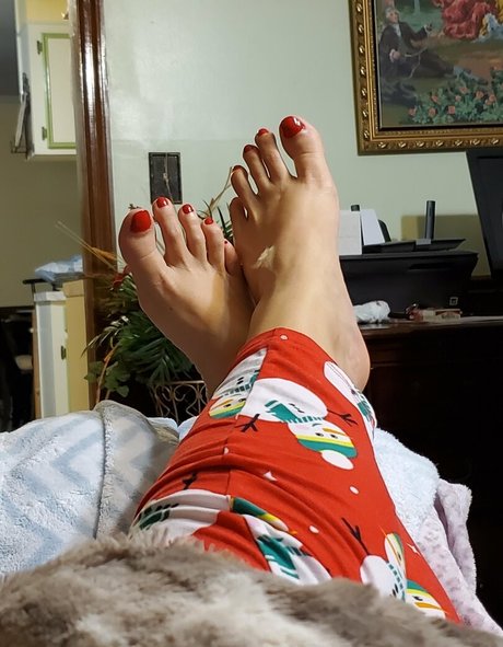 sweetfeet2187 perfect model pics