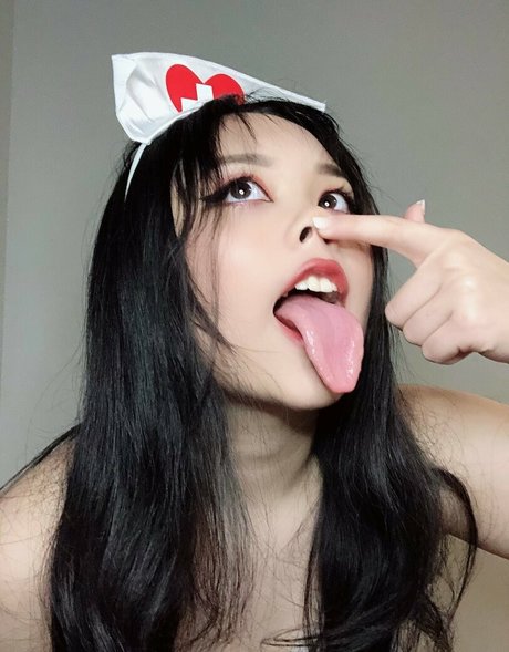 Ambiiyah star adult photos