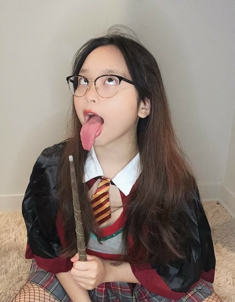 Ambiiyah actress archive