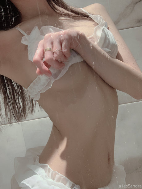 A1es5andra model xxx images
