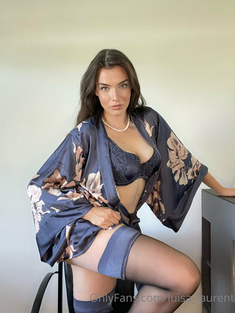 Luisa Laurent star art archive