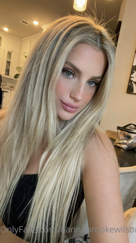 Hanna Brooke Wilson pornographic star image