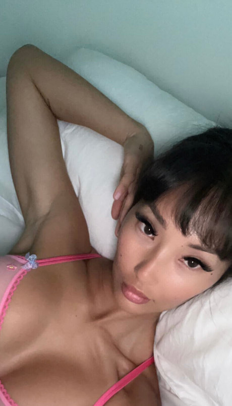 Graciii3 beautiful pornstar pic