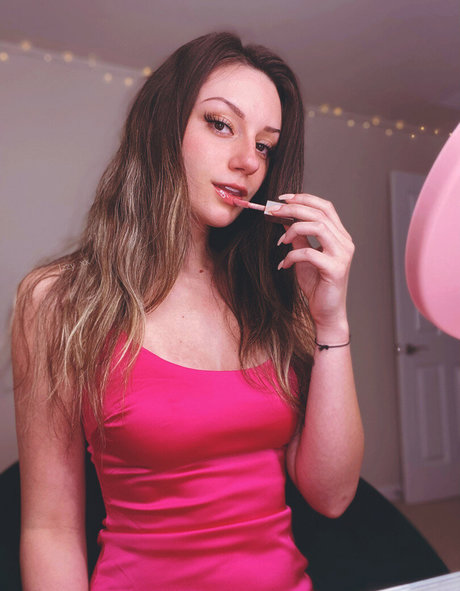 videos onlyfans hot image