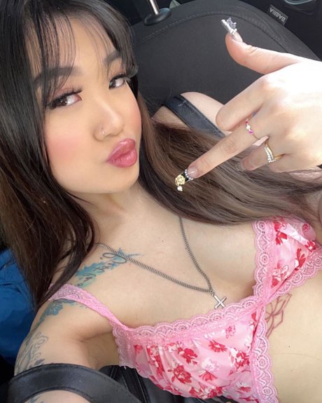 blowxqueen sexy actress gallery