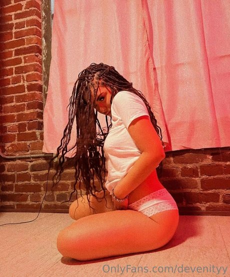 Devenityy xxx actress pictures