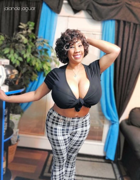 jalande jaguar pornstar nude pics