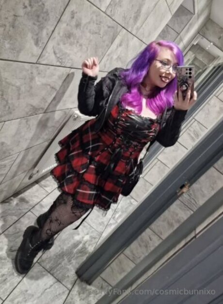 Cosmicbunnixo star nude pic