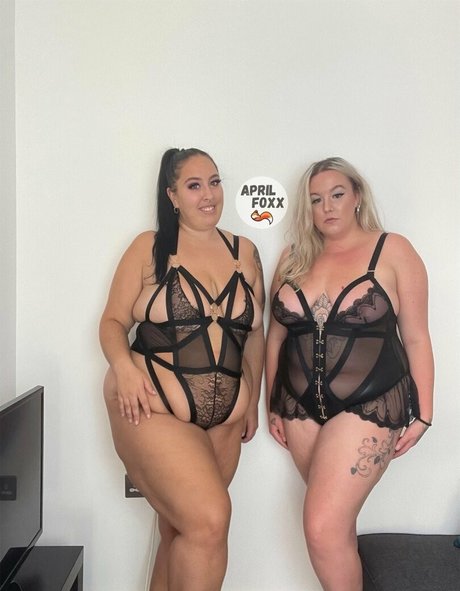 aprilfoxx model naked archive