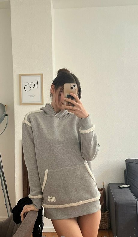 Julia Gauly star top pic