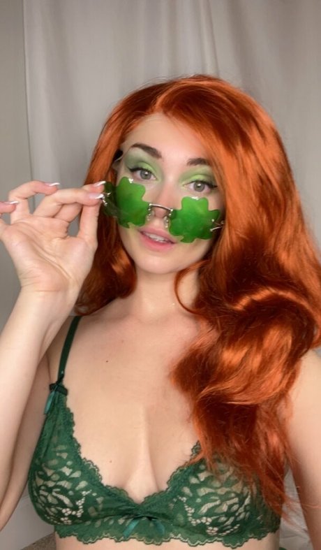 Ashton Birdie high quality star pic