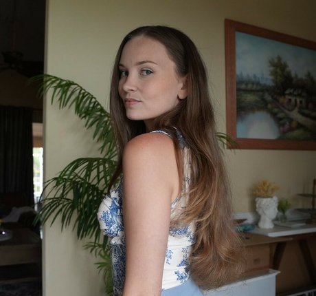 ASMR Darling pornstar pretty pic