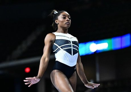 Simone Biles beautiful star images