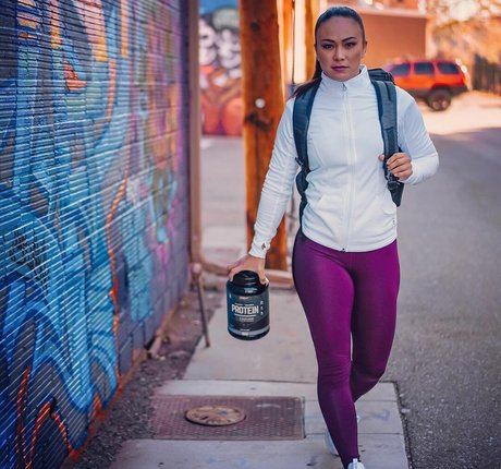 Michelle Waterson nice star photos