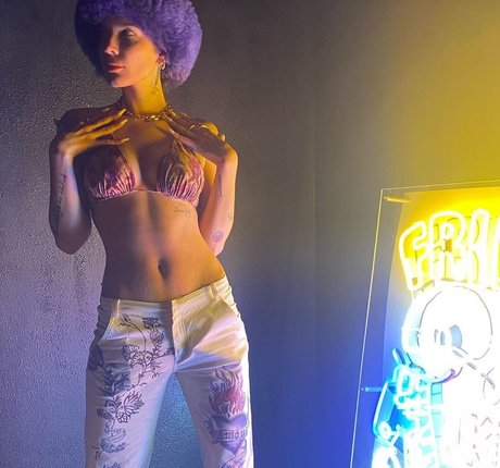 Halsey pornstar xxx photos