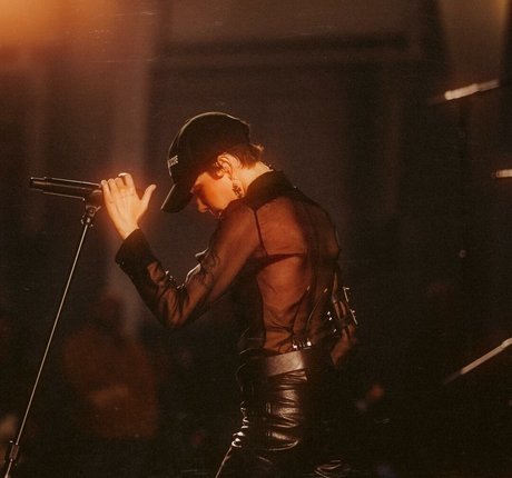 Halsey porn star img