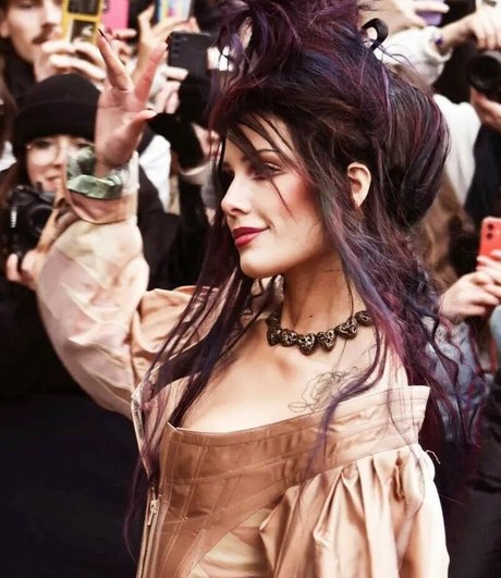 Halsey pornstar top galleries