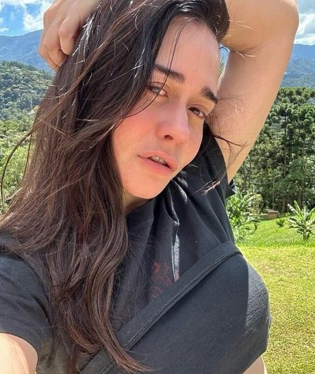 Alessandra Negrini hot actress pic