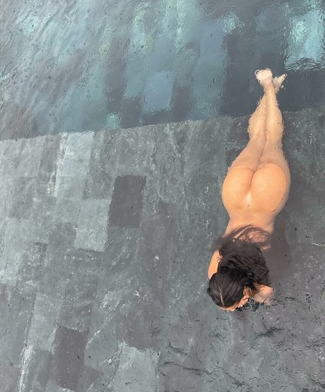 Katya Elise Henry model nudes pics