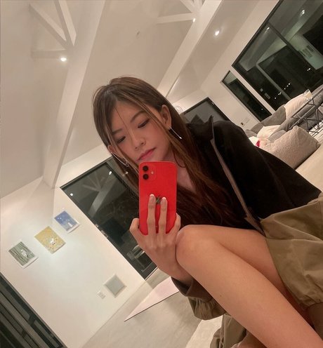 Kkatamina star erotic photos