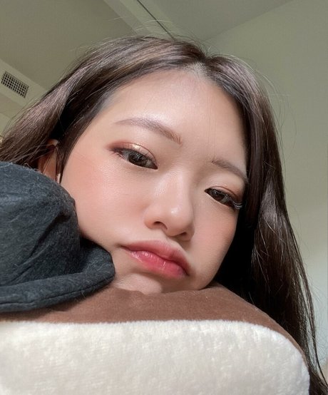 Kkatamina nudes model pics