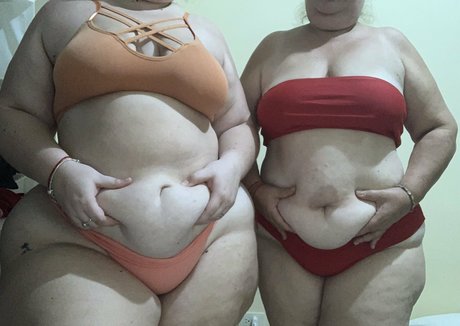 twinsmaison adult model photos