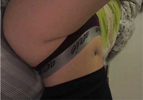 meiashes model sexy picture