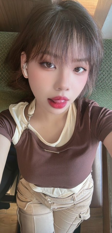 Risanomsyu sexy model galleries