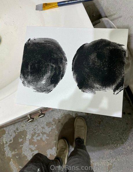 lili blossom Profile pic