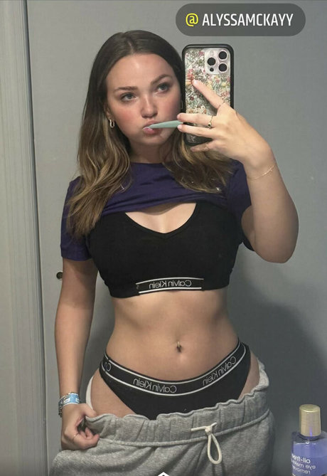 Alyssa Mckay hot pornstar picture