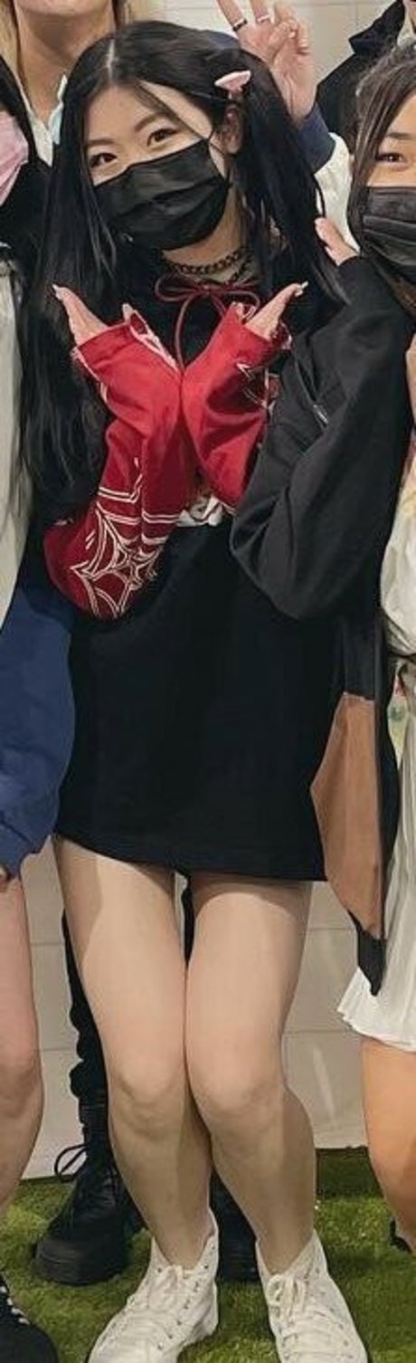 igumdrop erotic actress photos